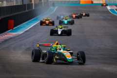 RD 2 YAS FR UAE